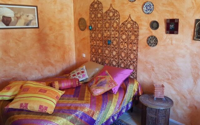Room in Guest room - Moorish room located in the house of josepha