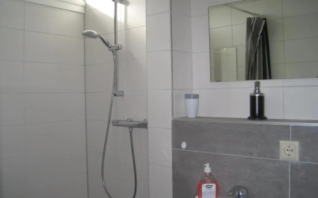 Bungalow in Eureka With Spacious Garden