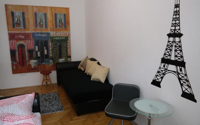 Mester Apartment I.