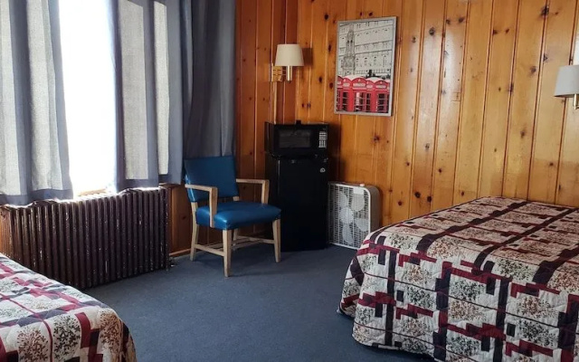 Caribou Lodge and Motel