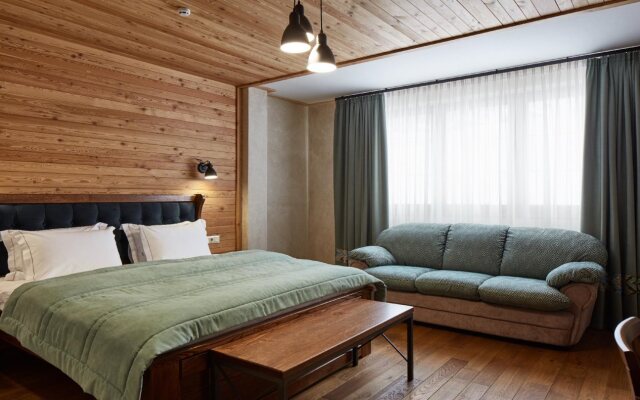 Ganz Hotel