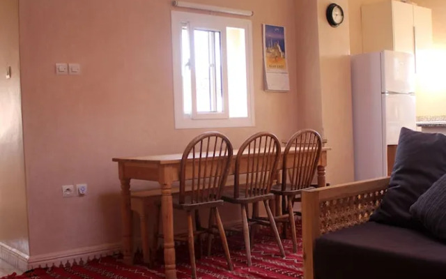 Tifawin Apartment
