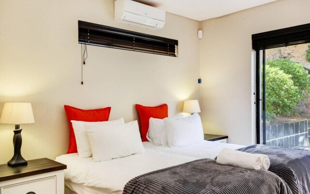 Bakoven Blue in Cape Town