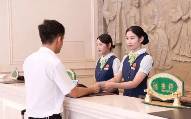 Vienna Hotel Suzhou Industrial Park Yangcheng Lake Fashion Stage