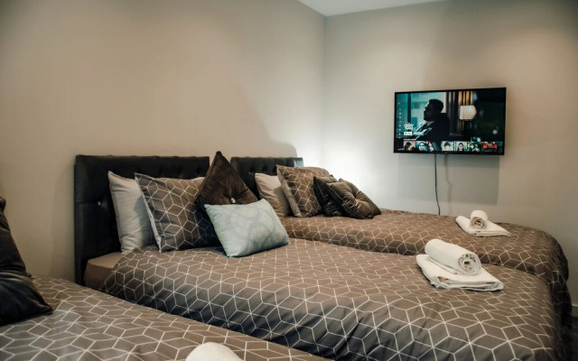 Bv Luxury 3 Bedroom Townhouse At Bed Cliff Oaks