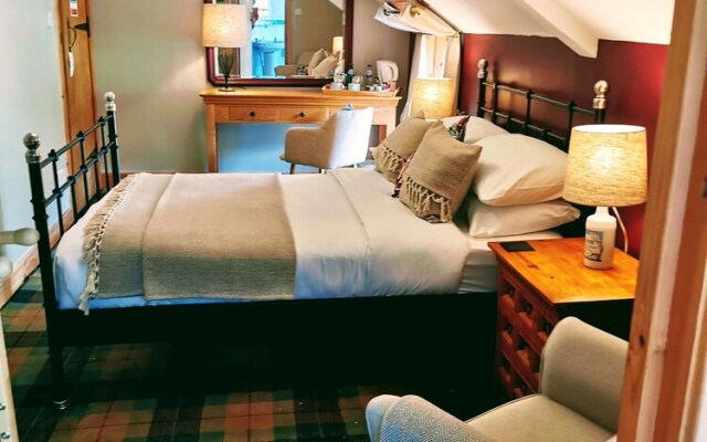 The Whistlefield Inn