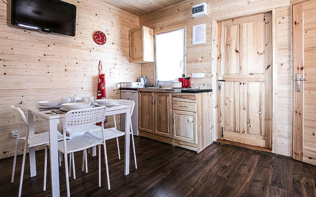 Holiday Cottages, Jezierzany