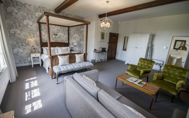 Stonehouse Court Hotel