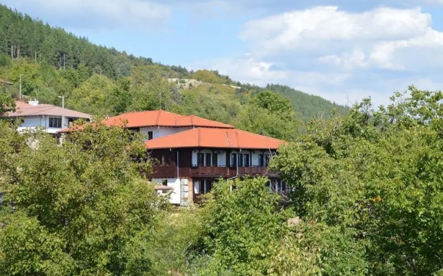 Family Hotel Sunny Hills