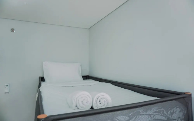 Cozy Studio (No Kitchen) At Transpark Bintaro Apartment