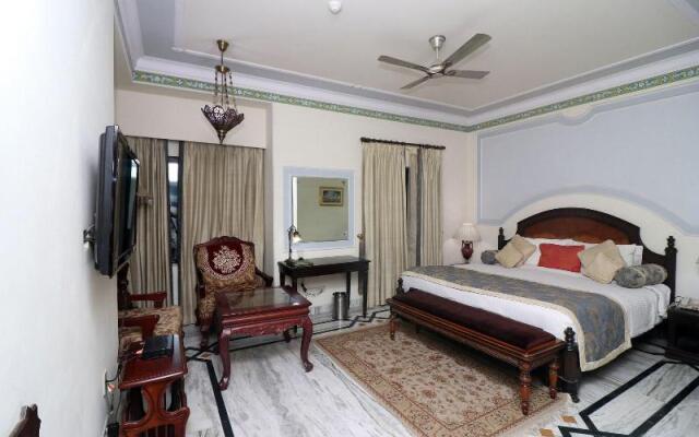 Orient Taj Hotel &Resort
