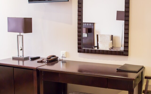 Guru Hotel