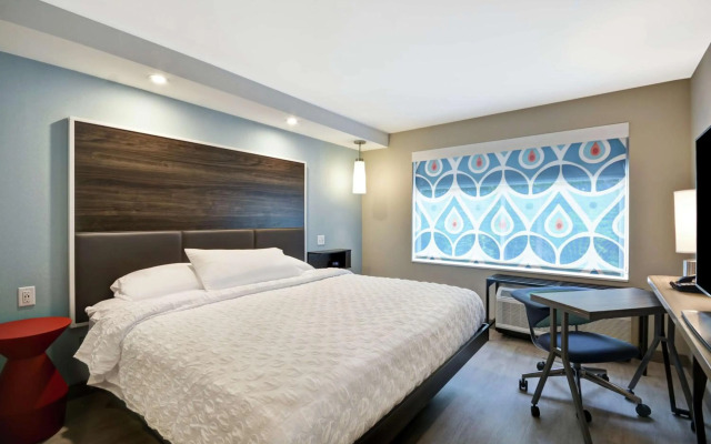 Tru by Hilton Chicopee Springfield