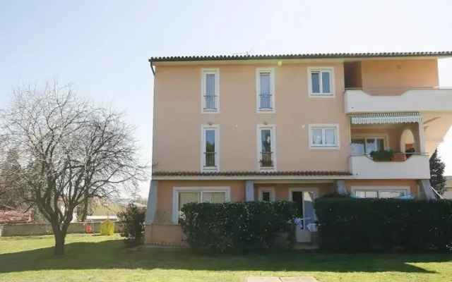 Apartments Villa Loredana 233