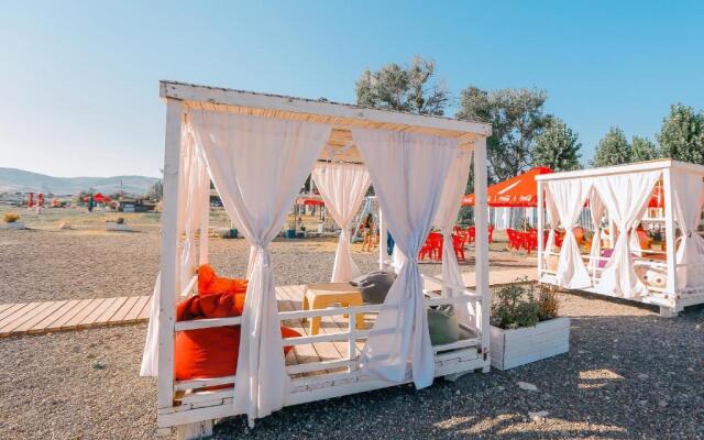 Laguna Beach Club Hotel