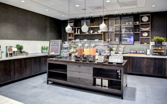 Homewood Suites by Hilton Richmond Downtown
