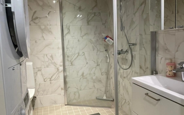 The Seaside Apartment