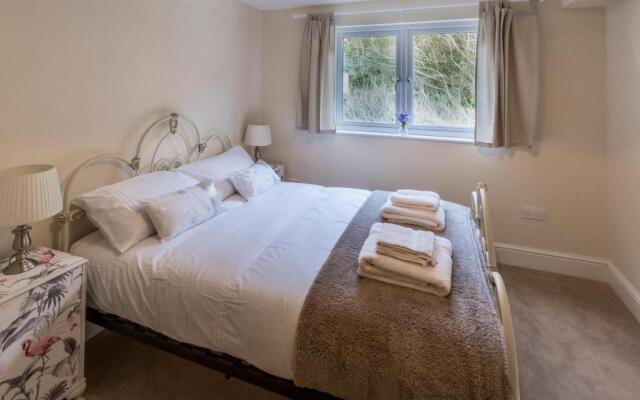 Observation Apartment, 3 Pilots Point