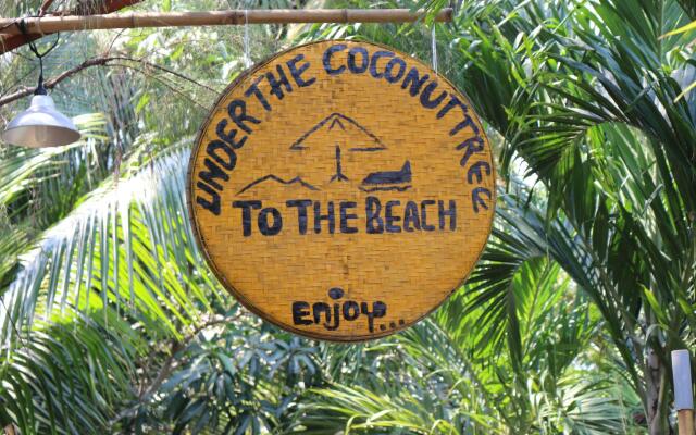 Under the coconut tree - Hostel