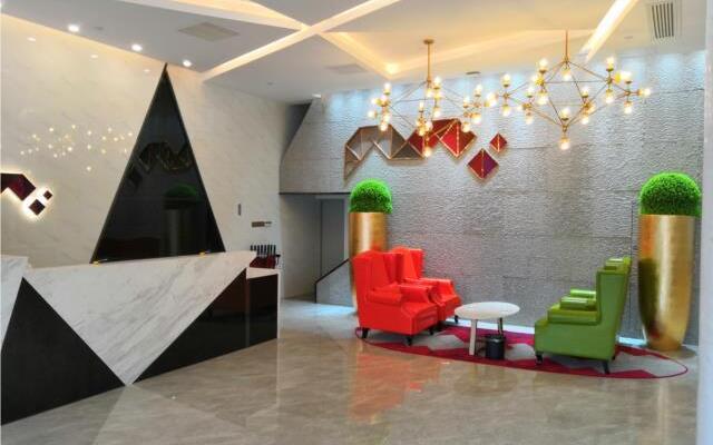 Borrman Hotel Xiamen Xiang'an Maxiang