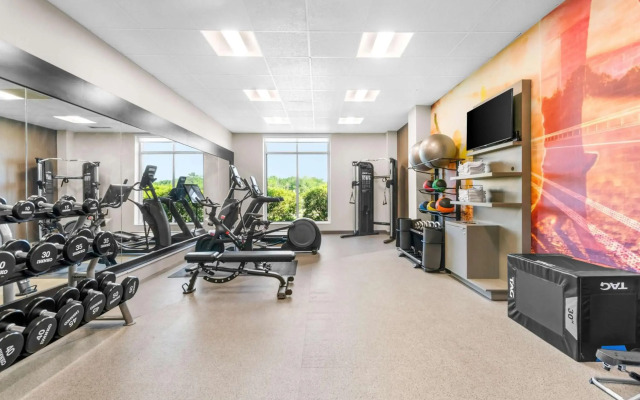 Hilton Garden Inn Suffolk Riverfront