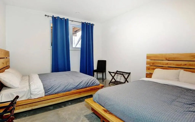 Blanc 28 - Les Chalets Alpins, Stoneham