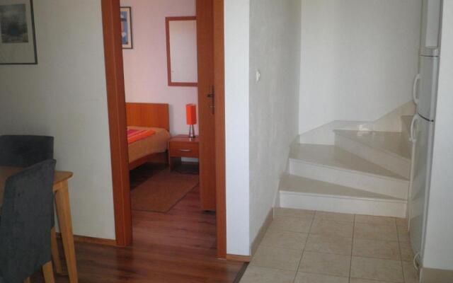 Apartment Aldica - 300 m from sea: A3 Supetar, Island Brac
