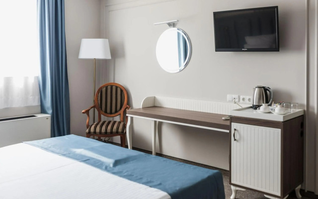 Anna Palace Hotel