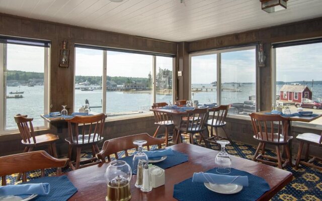 Tugboat Inn