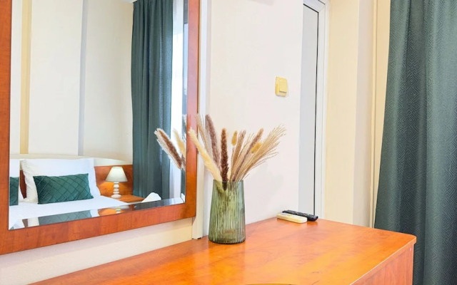 Desudava Hotel
