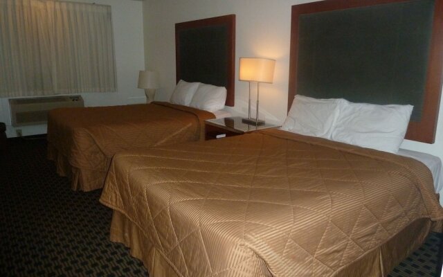 Chestnut Tree Inn Portland Mall 205