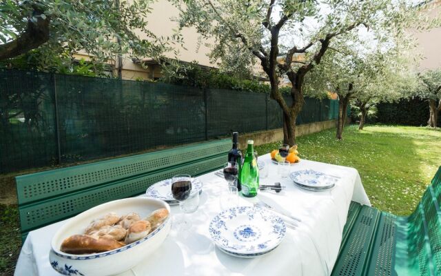 Desenzanoloft – Palm Garda Beach