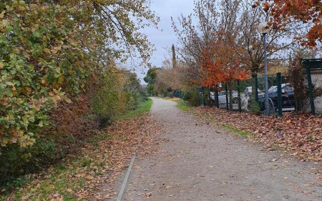 Appartement Colomiers belle vue proche des commodités avec piscine résidentielle