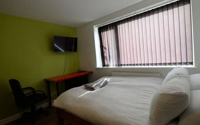 Soothing Apartment in Coventry Near Quinton Park