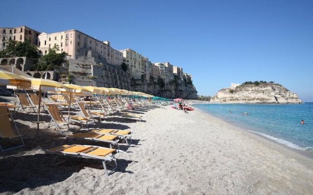 Le Roccette Mare