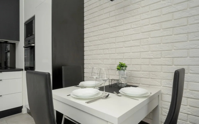 Apartment Close to the River by Renters