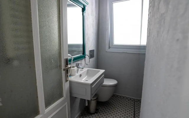 Ece Suites Apart