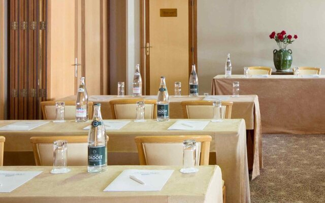 Croisette Beach Hotel Cannes - MGallery Collection