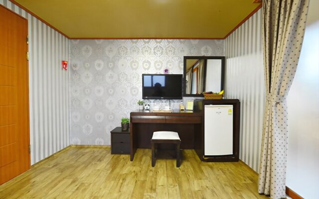 Anmyeondo Ocean View Pension