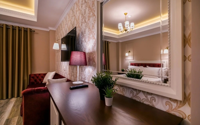 Legacy Hotel