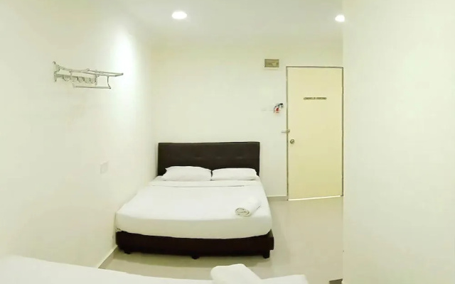 Cattleya Glory Hotel