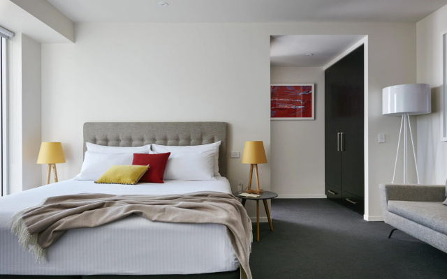Art Series - The Watson – Guest Rooms – Adelaide