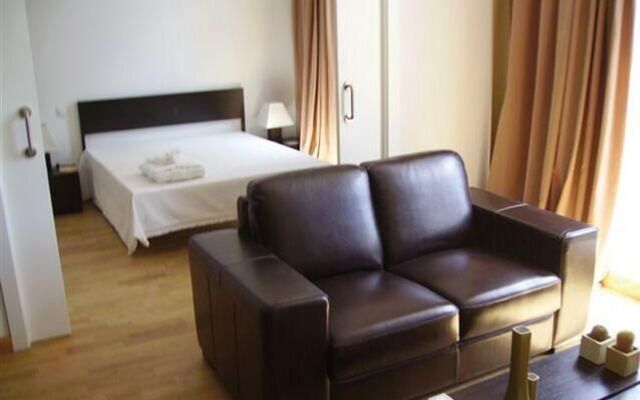 Aparthotel Madrid Albufera