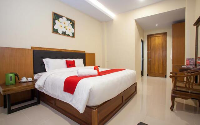 Bunga Cengkeh Homestay by RedDoorz