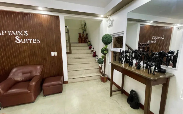 Captains Suites Albay