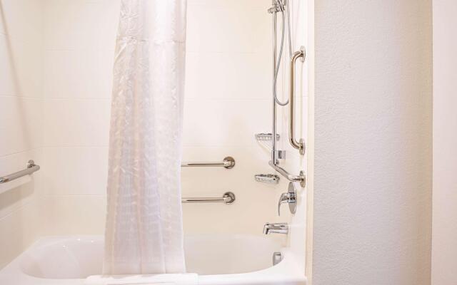 Comfort Inn & Suites Niagara Falls Blvd USA