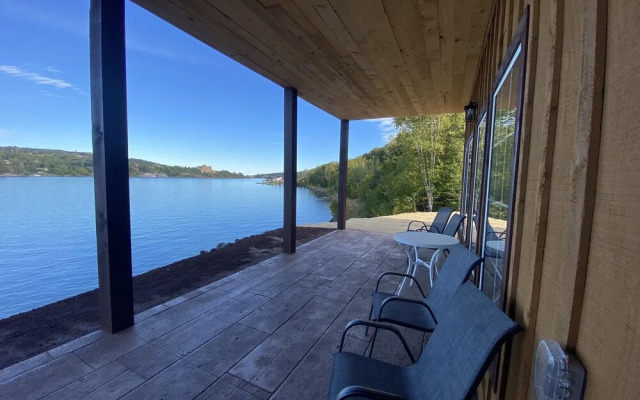 Keweenaw Waters Resort