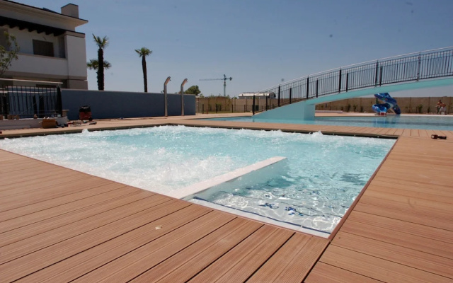 Nice Three Bedroom Apartment Close to the sea