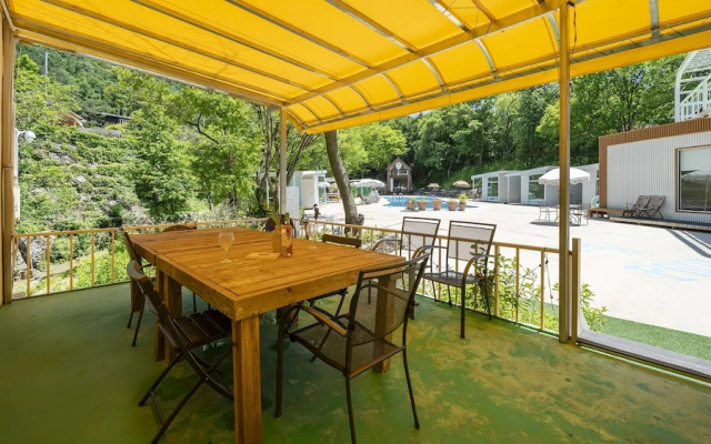 Yangpyeong Seojongpool pet Pension
