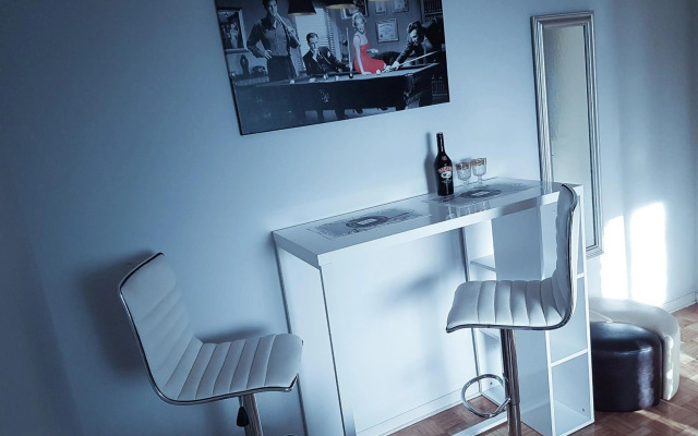 Apartment Arena Silver